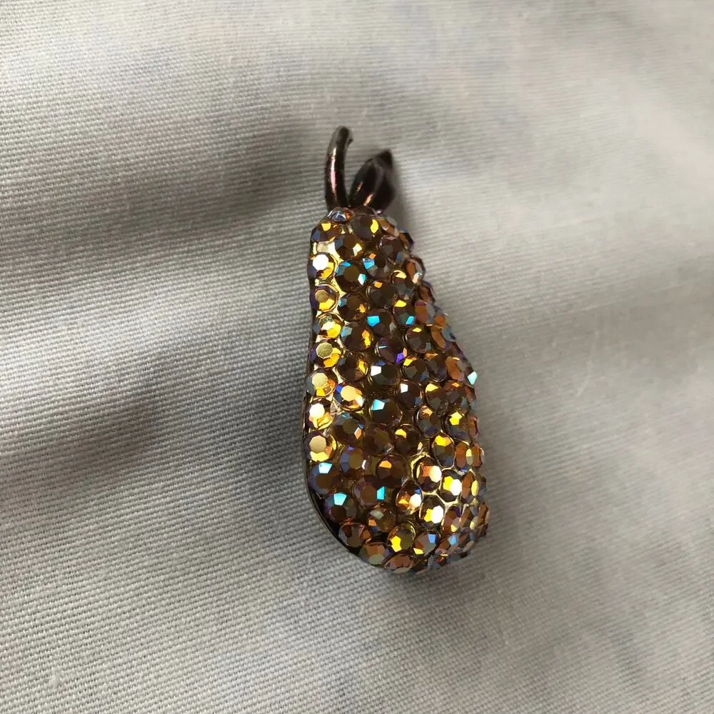 Suzanne Bjontegard Vintage Retro Brooch Pin Pear Fruit Crystals Lapel‎ Gold